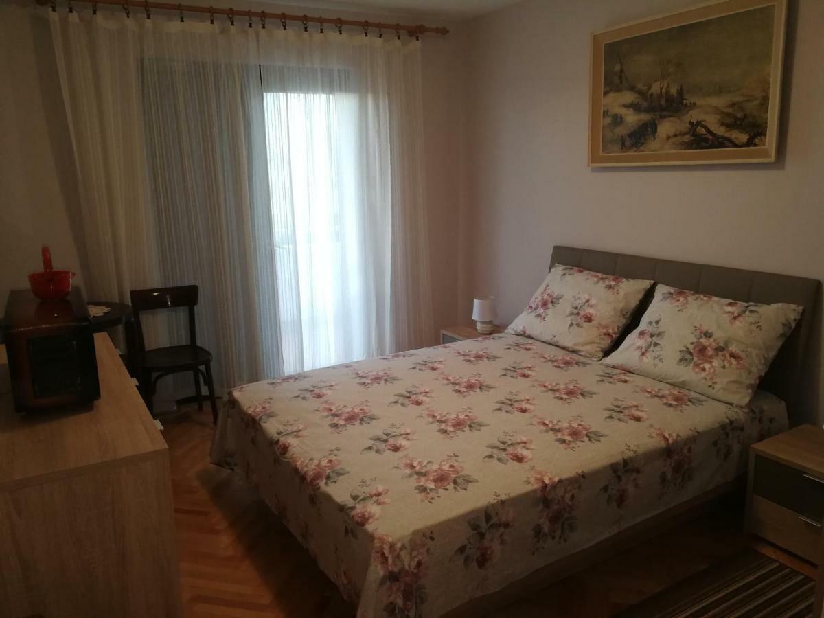 Apartman Buble Trogir Eksteriør billede