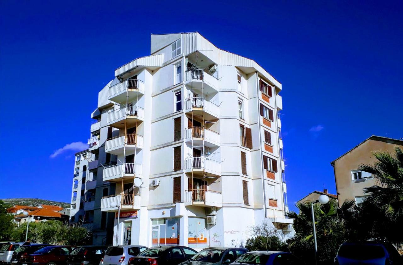 Apartman Buble Trogir Eksteriør billede